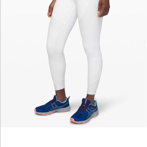 Lululemon new ambition super high rise leggings white size six